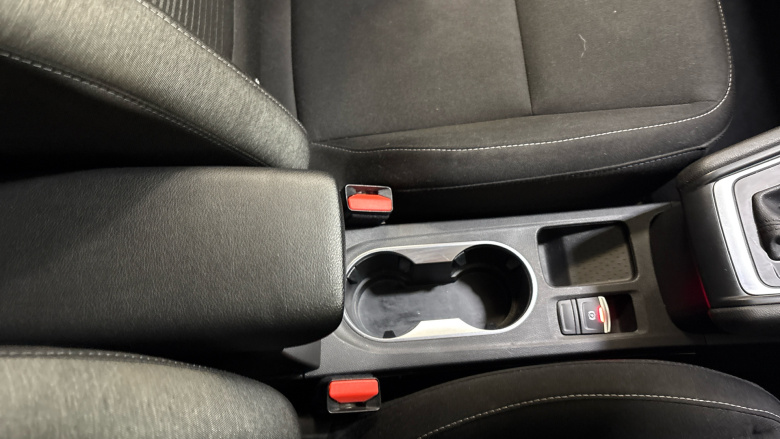 Renault Captur 1.3 TCE 140 Iconic 5dr EDC Petrol Hatchback